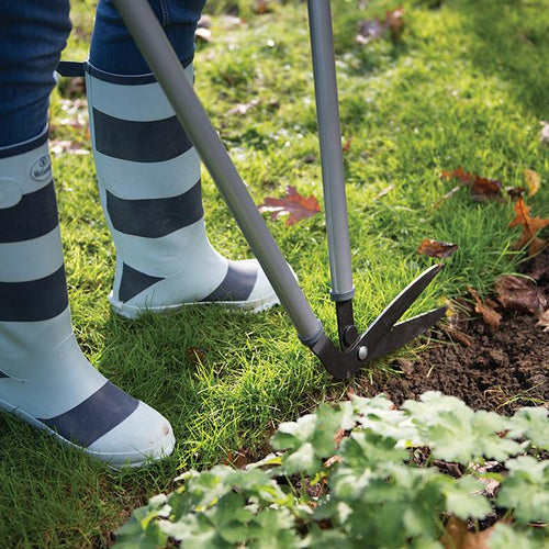 Silverline 749246 Telescopic Hedge Shears - 755mm - Voyto Ltd Online